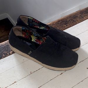 slip on Bobs shoes with a 1-inch  wedge